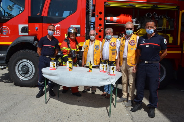 Equipment of special lamps for the interventions of the firefighters